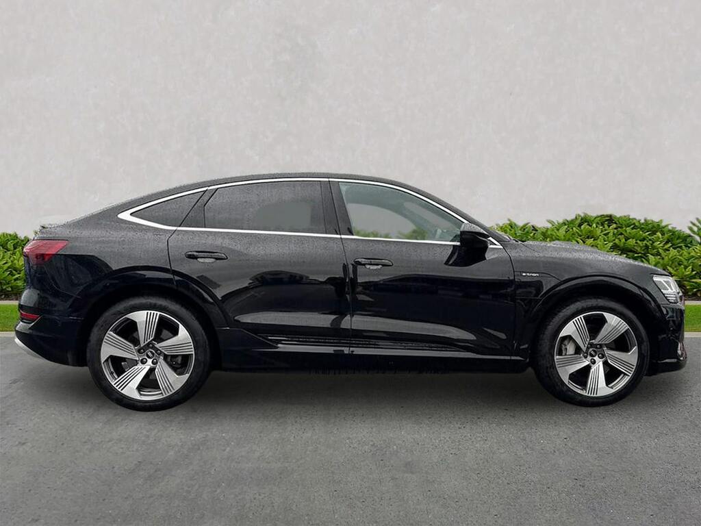 Audi E-tron 230Kw 50 Quattro 71Kwh S Line Black #3