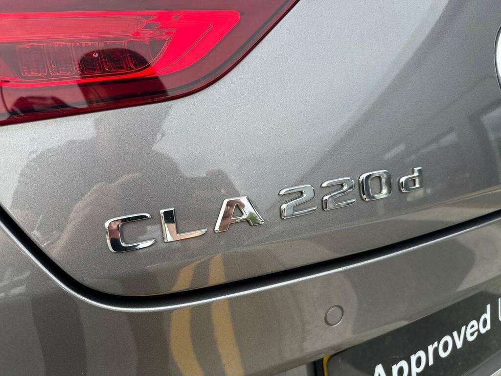 Mercedes-Benz CLA Class Amg Line Red #35