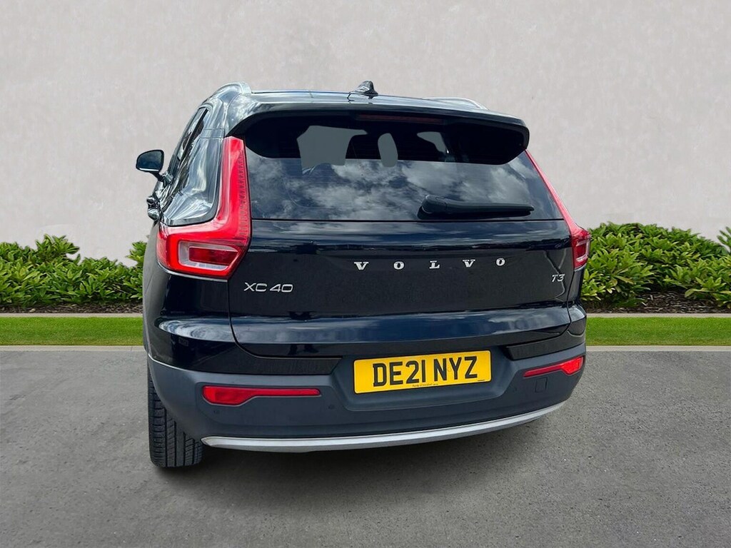 Volvo XC40 1.5 T3 Inscription Pro Suv Euro 6 Black #2