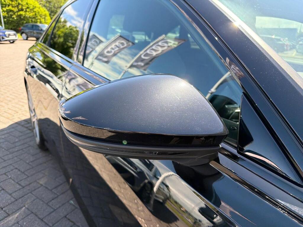 Audi A6 Saloon Black Edition Blue #38