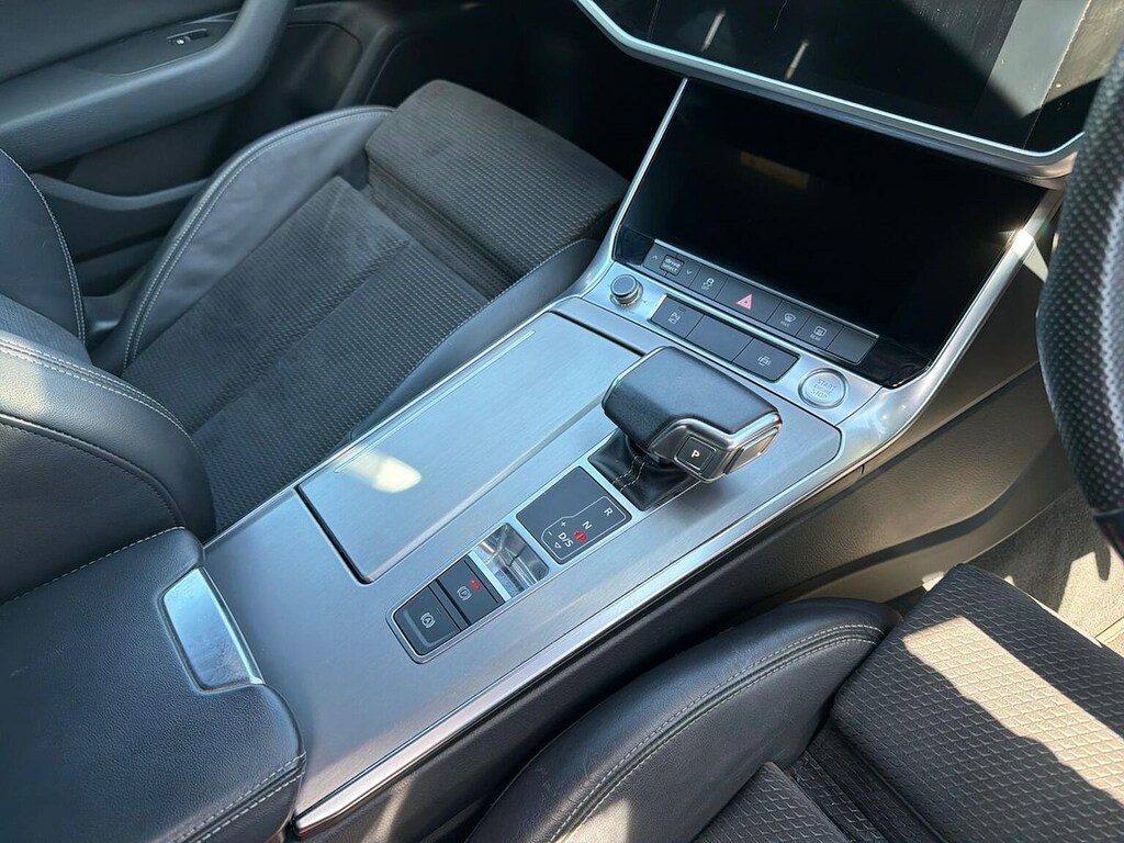 Audi A6 Saloon Black Edition Blue #13