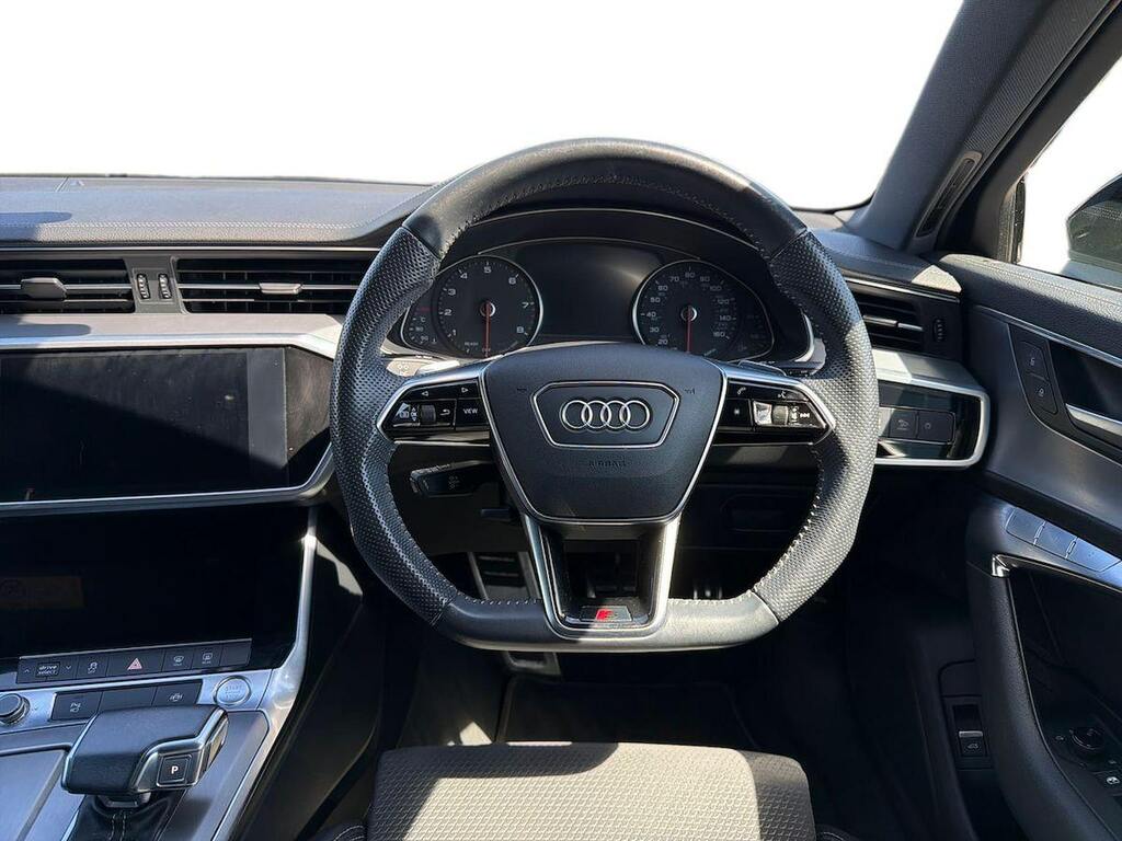 Audi A6 Saloon Black Edition Blue #9