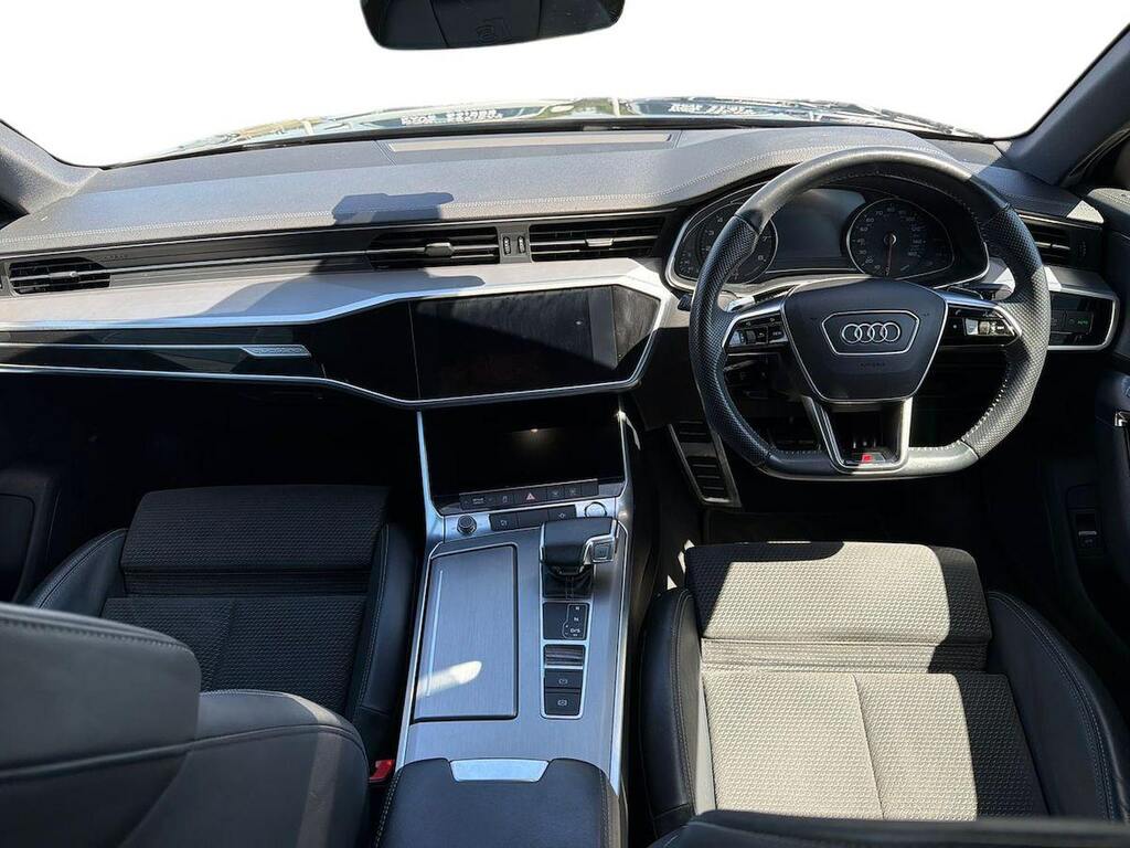 Audi A6 Saloon Black Edition Blue #8