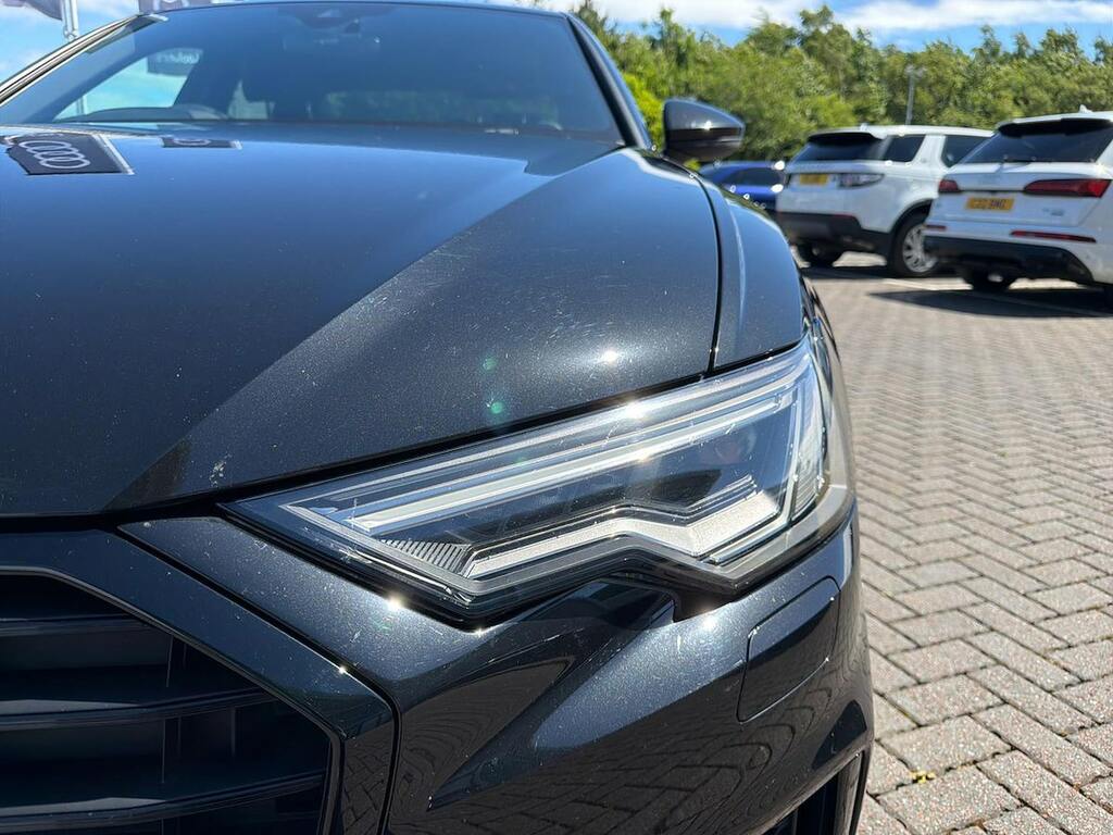 Audi A6 Saloon Black Edition Blue #34
