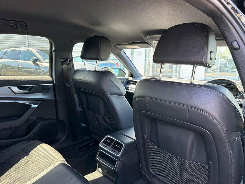 Audi A6 Saloon Black Edition Blue #32