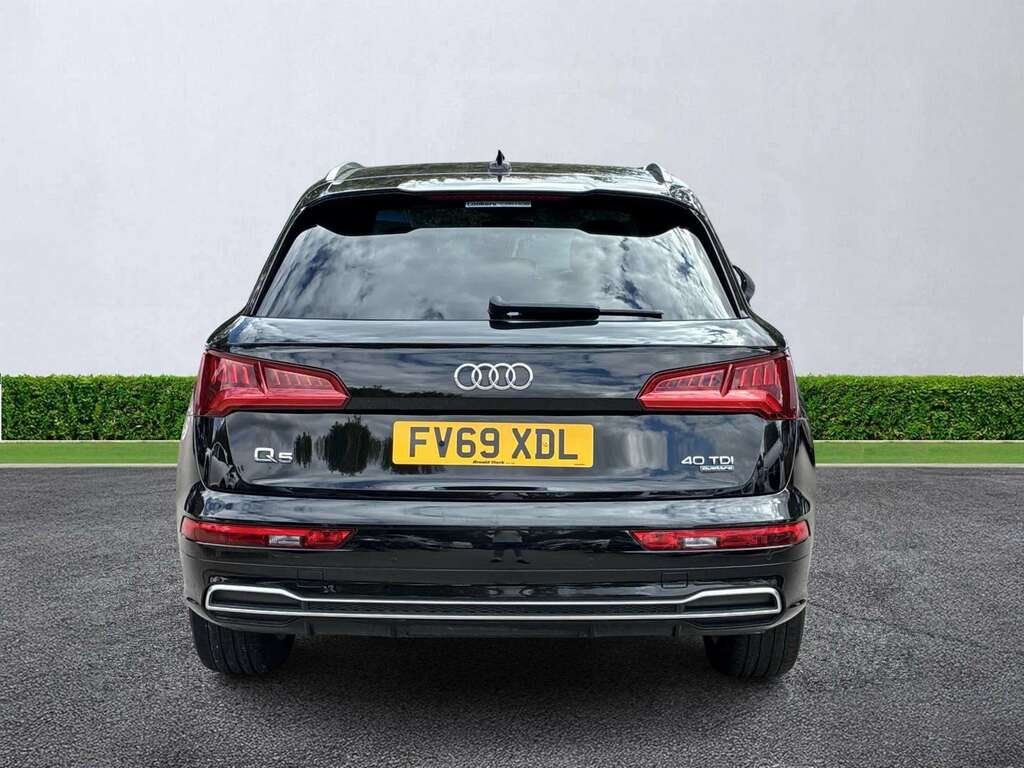 Audi Q5 40 Tdi Quattro S Line S Tronic Black #4