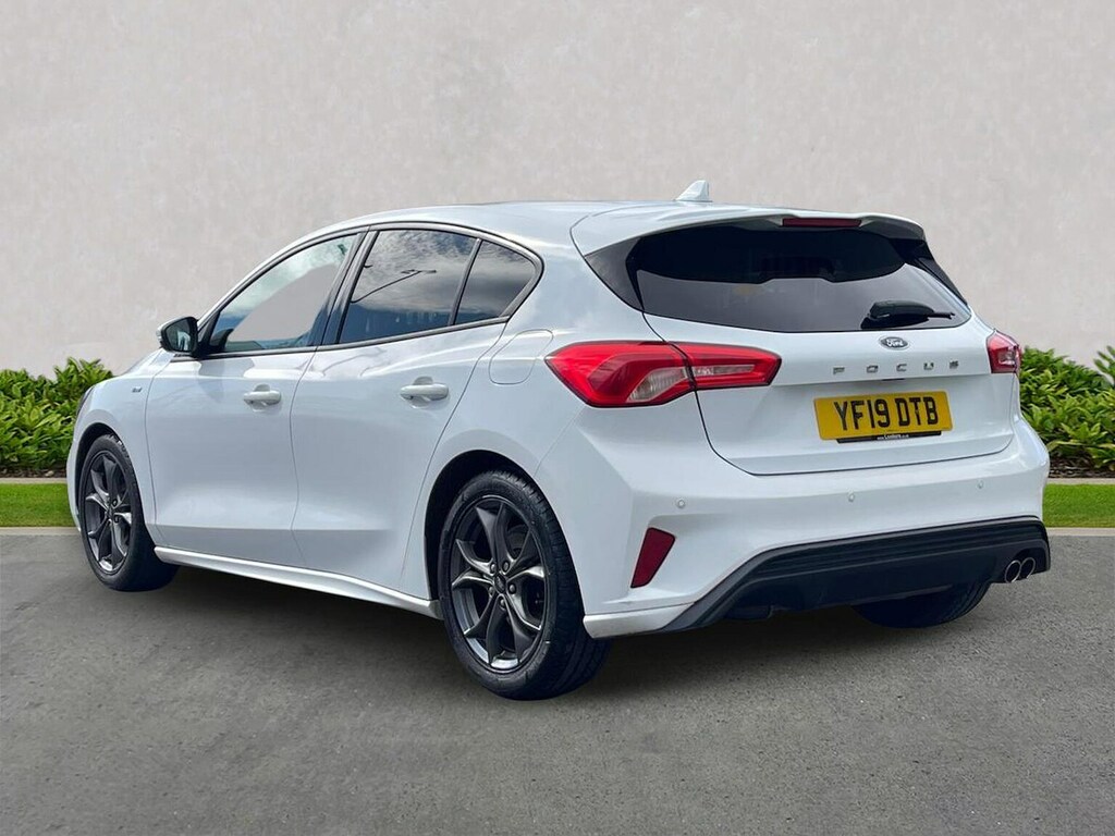 Ford Focus 1.0 Ecoboost 125 St-line White #2