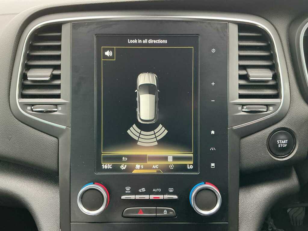 Renault Megane Play White #20