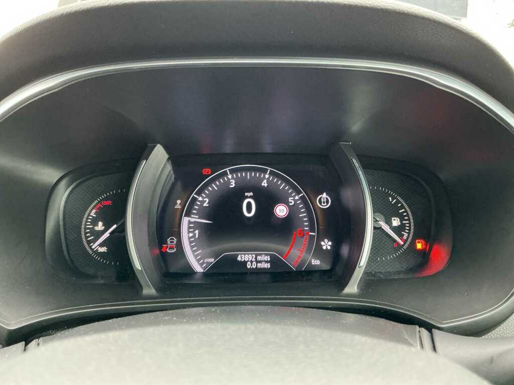 Renault Megane Play White #9