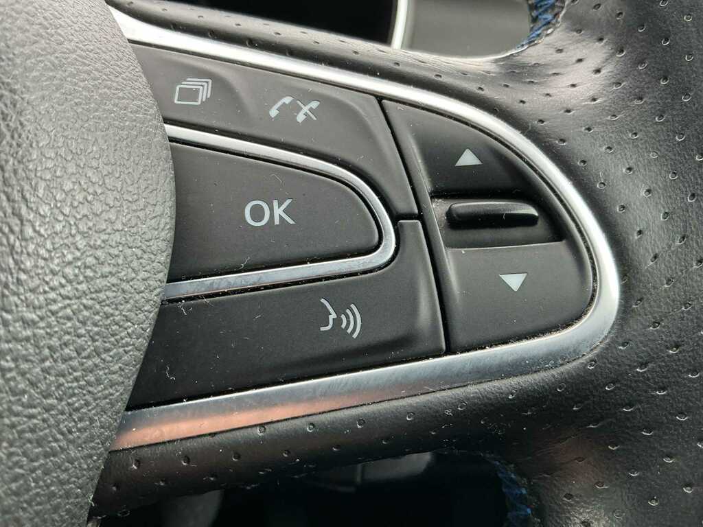 Renault Megane Play White #22