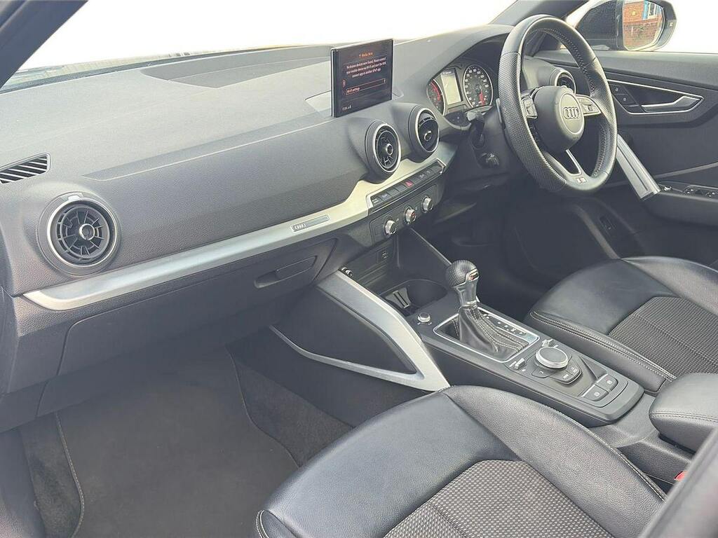 Audi Q2 Tdi S Line Blue #7