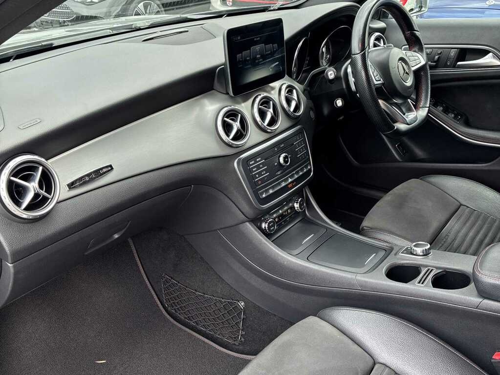 Mercedes-Benz GLA Class Se Grey #7