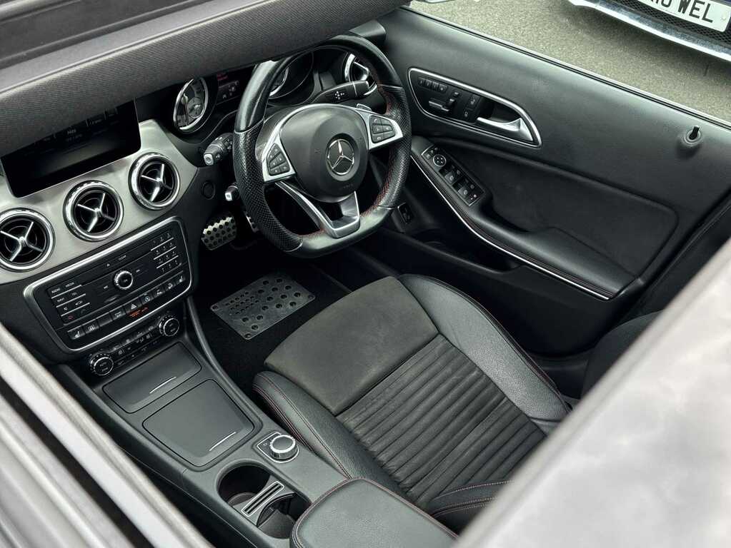Mercedes-Benz GLA Class Se Grey #38