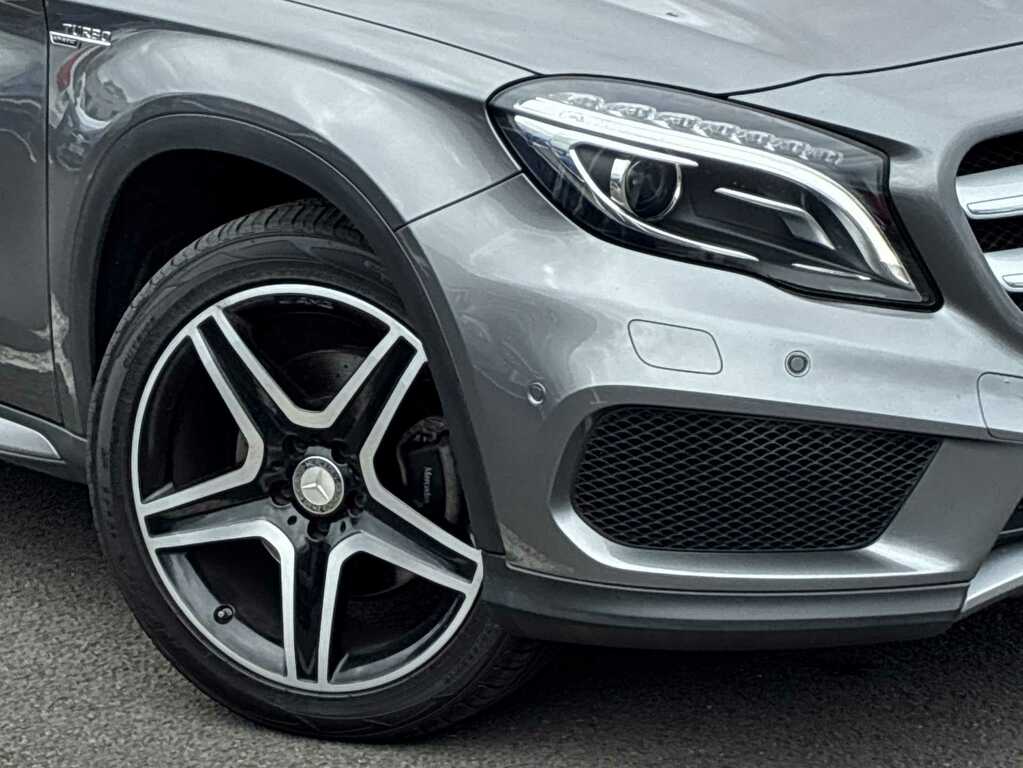 Mercedes-Benz GLA Class Se Grey #33