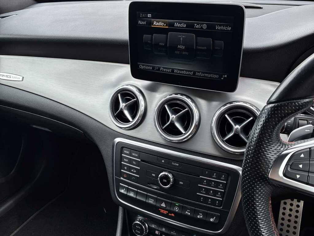 Mercedes-Benz GLA Class Se Grey #13