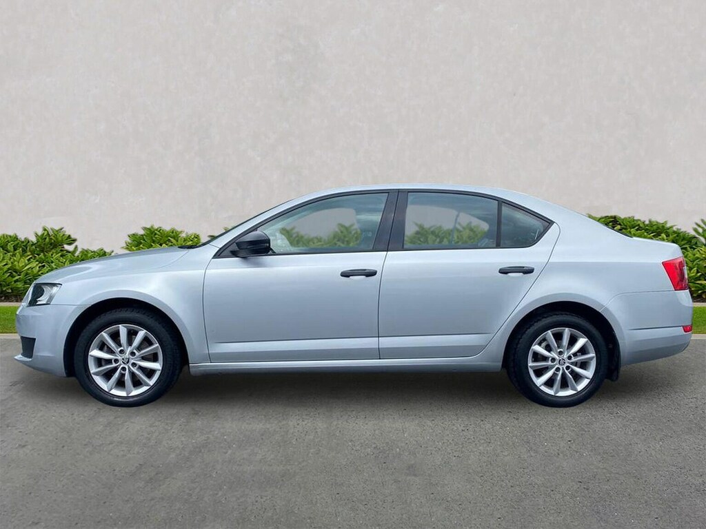 Skoda Octavia Hatchback Blue #19