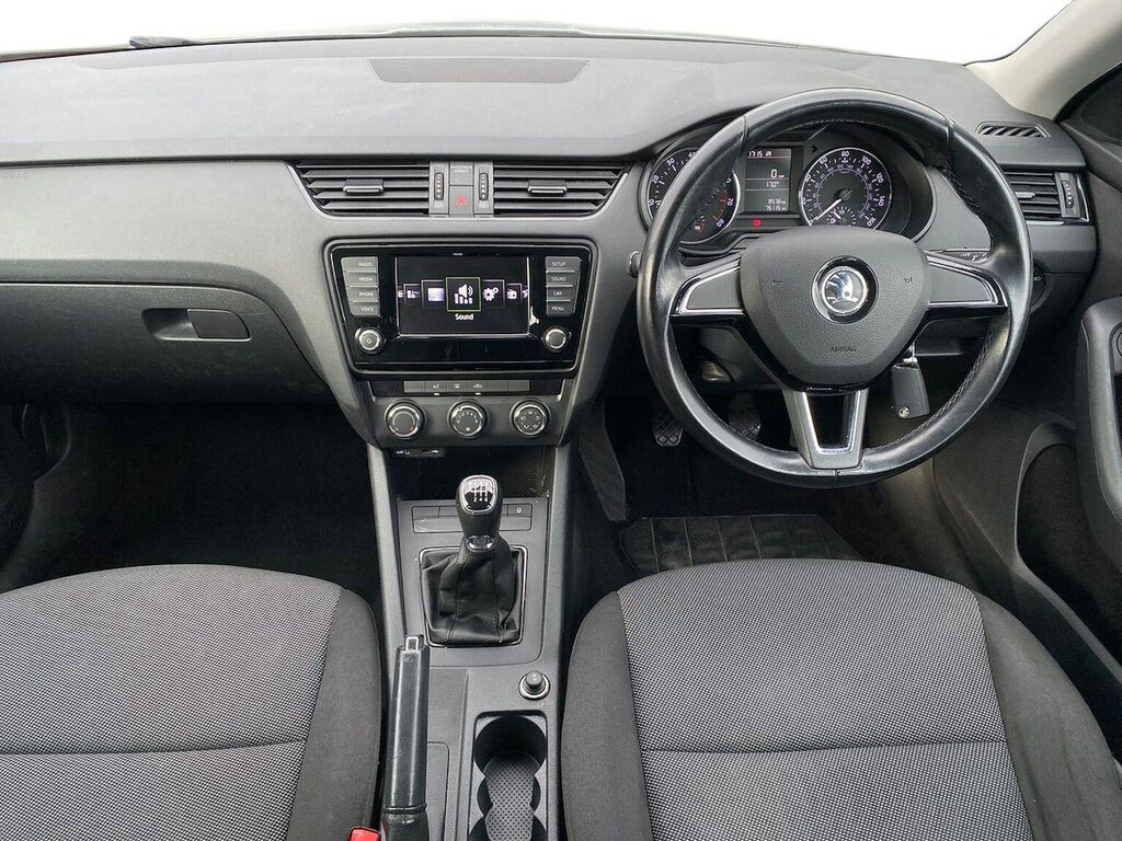 Skoda Octavia Hatchback Blue #9