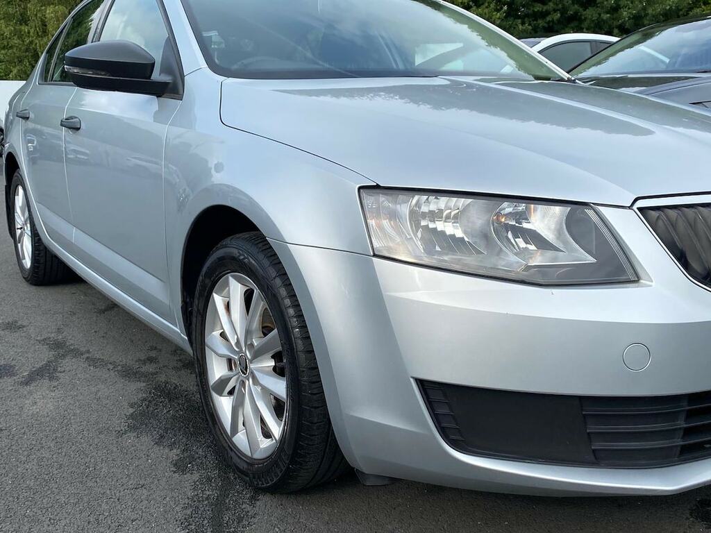 Skoda Octavia Hatchback Blue #34