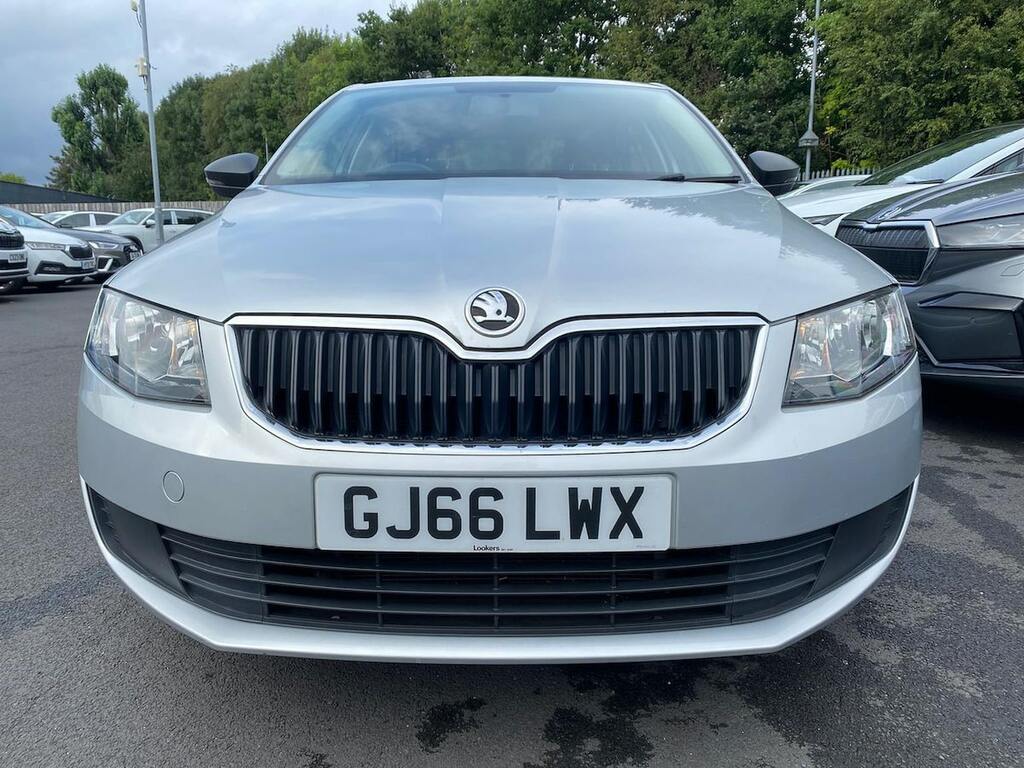 Skoda Octavia Hatchback Blue #39
