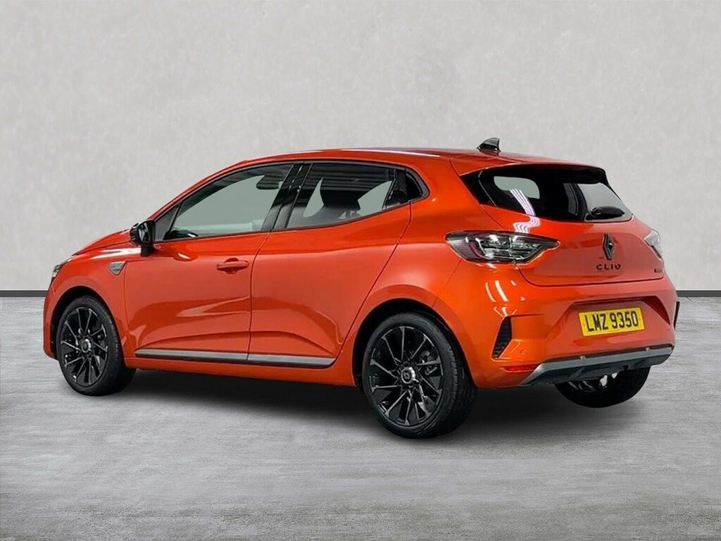 Renault Clio 1.6 E-tech Techno Esprit Alpine Hatchback Petr LMZ9350 Orange #2