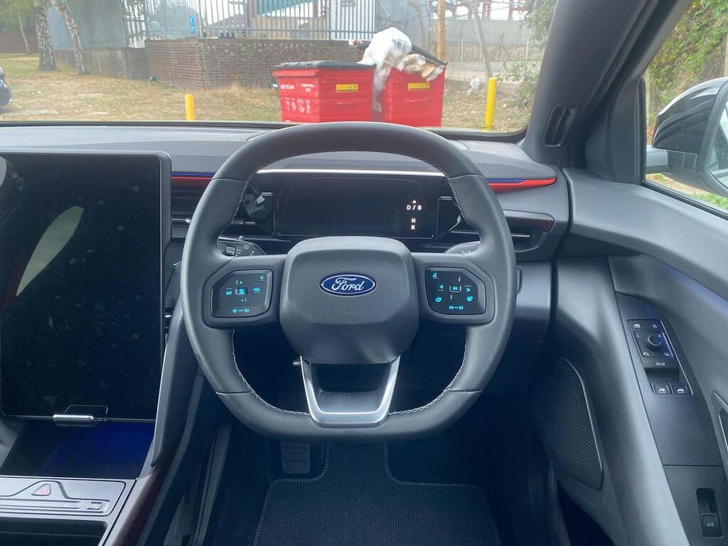 Ford Explorer Extended Range 79Kwh Premium Suv Grey #9