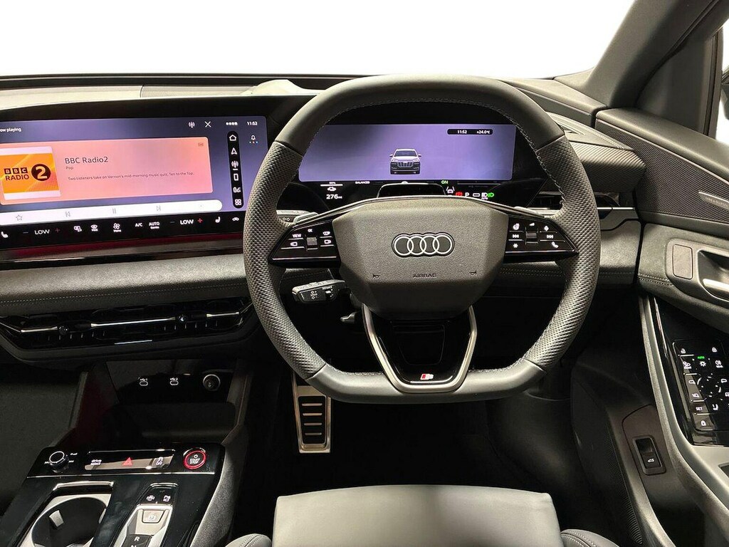 Audi SQ6 E-Tron Suv Black Edition E-tron 36000 Kw Technology Pack Black #9