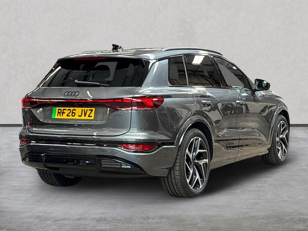 Audi SQ6 E-Tron Suv Black Edition E-tron 36000 Kw Technology Pack Black #18