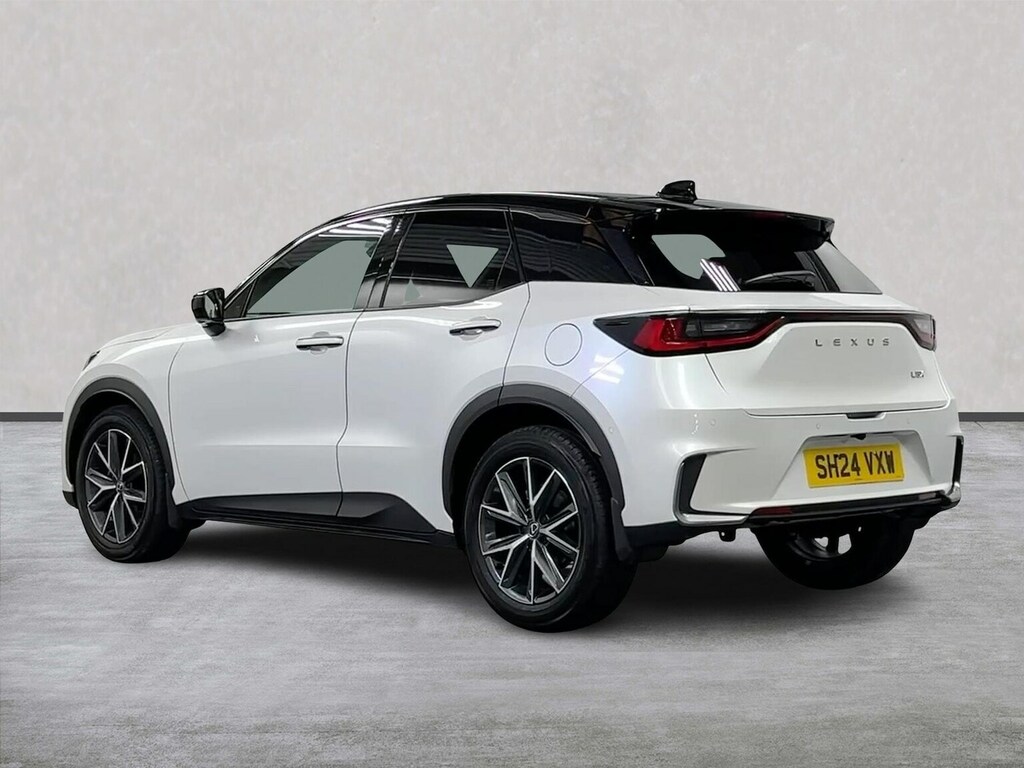 Lexus LBX 1.5 Vvt-ie Takumi Suv Hybrid E-cvt Euro White #2