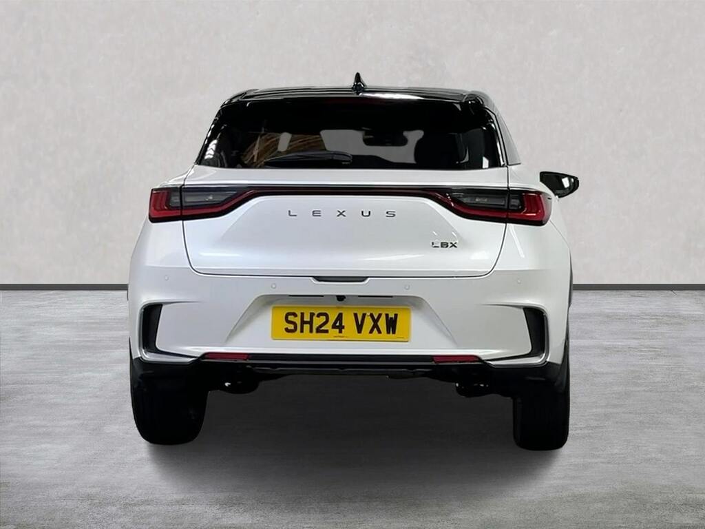Lexus LBX 1.5 Vvt-ie Takumi Suv Hybrid E-cvt Euro White #4