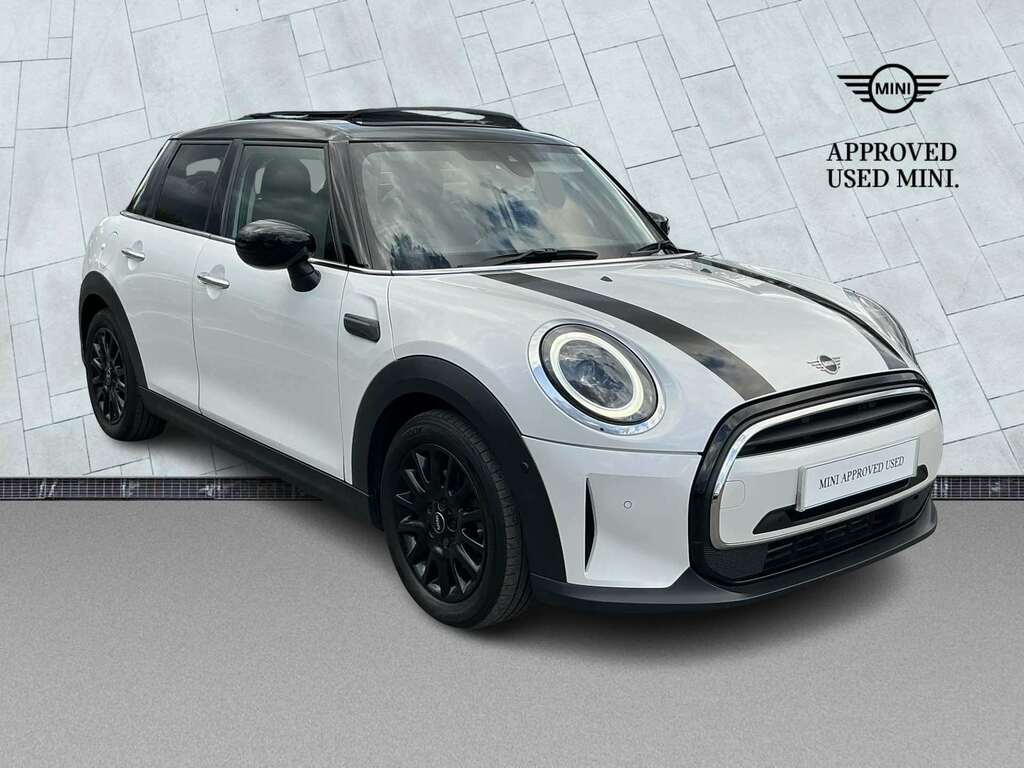 Mini Hatch 1.5 Cooper Classic Premium Plus White
