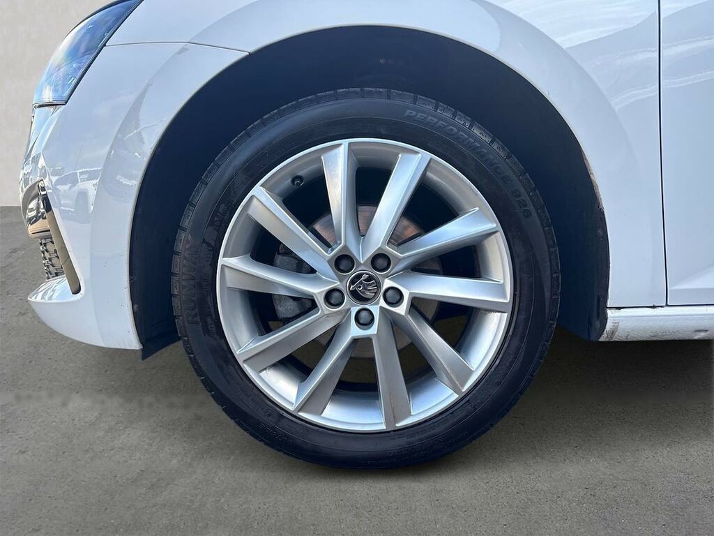 Skoda Scala 1.5 Tsi Se L Hatchback Euro 6 S White #6