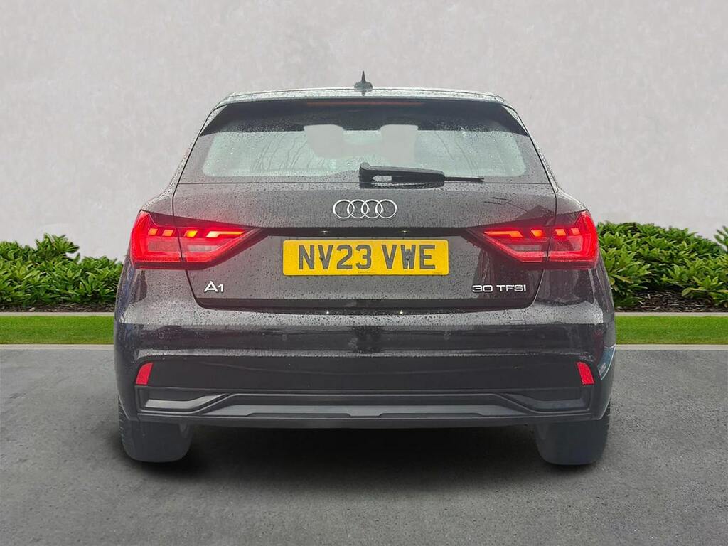 Audi A1 30 Tfsi Sport NV23VWE Black #4