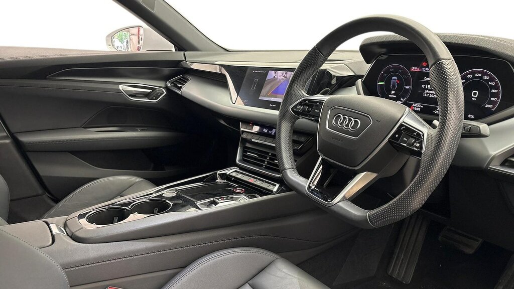 Audi E Tron GT 93.4Kwh Saloon Quattro 476 Ps Grey #6