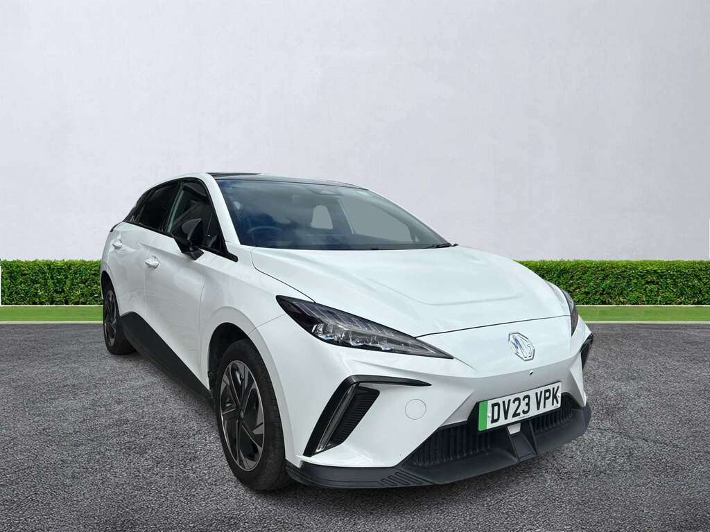MG MG4 150Kw Trophy Ev Long Range 64Kwh White