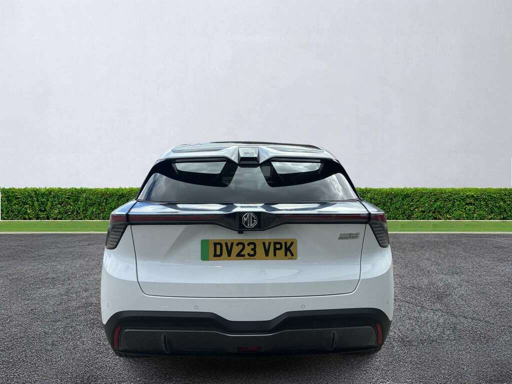 MG MG4 150Kw Trophy Ev Long Range 64Kwh DV23VPK White #4