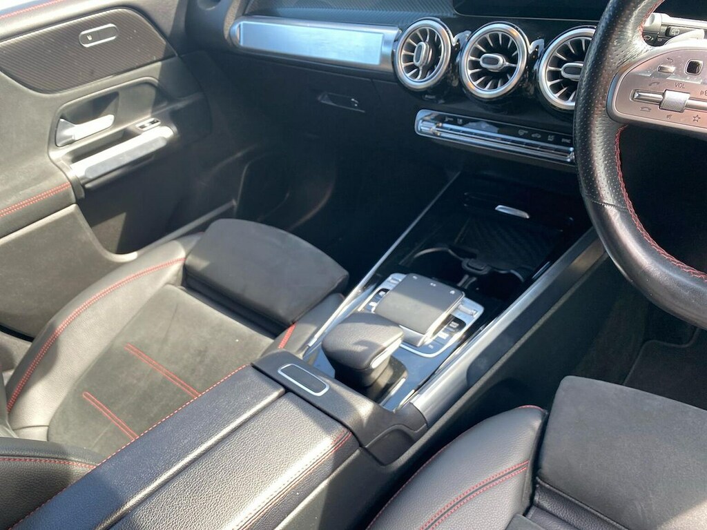 Mercedes-Benz GLB Class Glb White #13