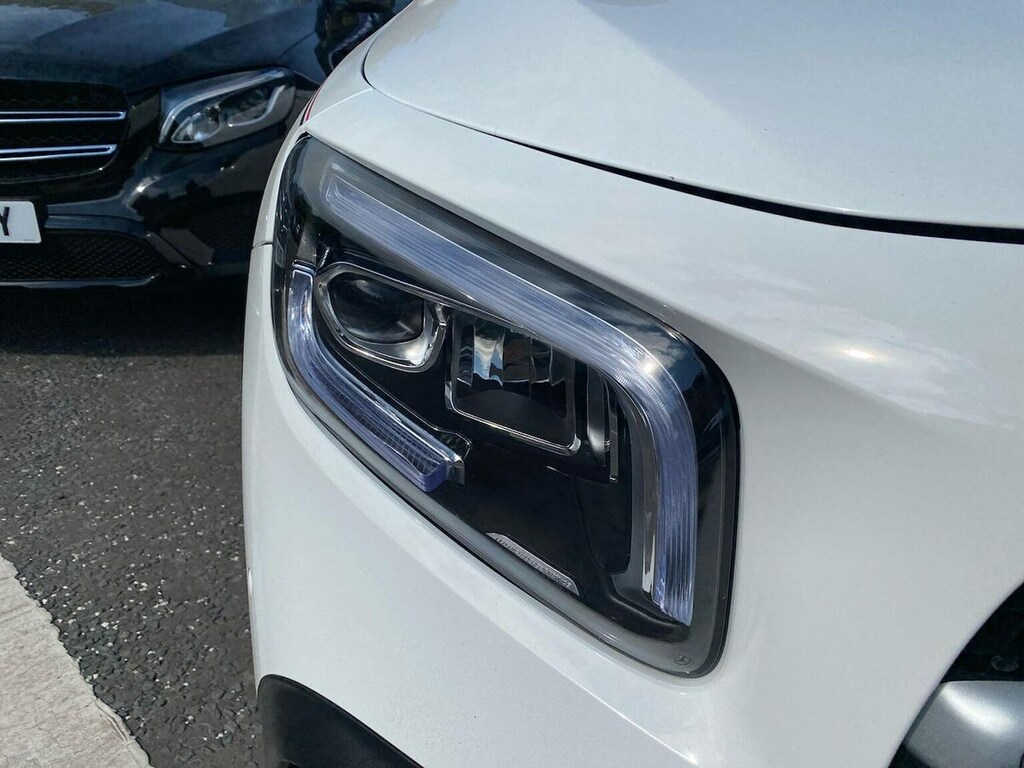Mercedes-Benz GLB Class Glb White #31