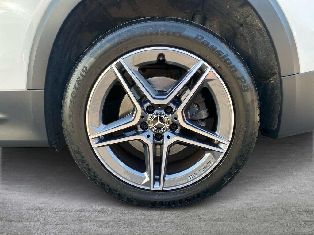 Mercedes-Benz GLB Class Glb White #6
