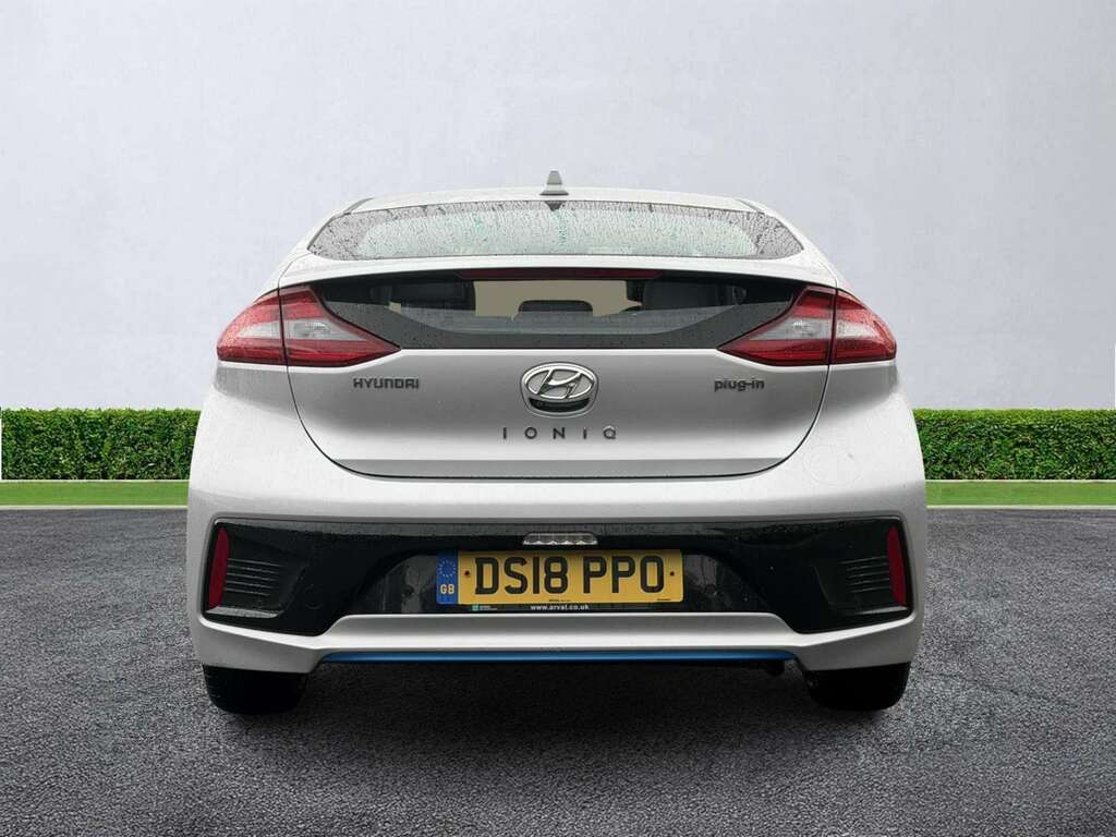 Hyundai Ioniq 1.6 Gdi Plug-in Hybrid Premium Se Dct Silver #4