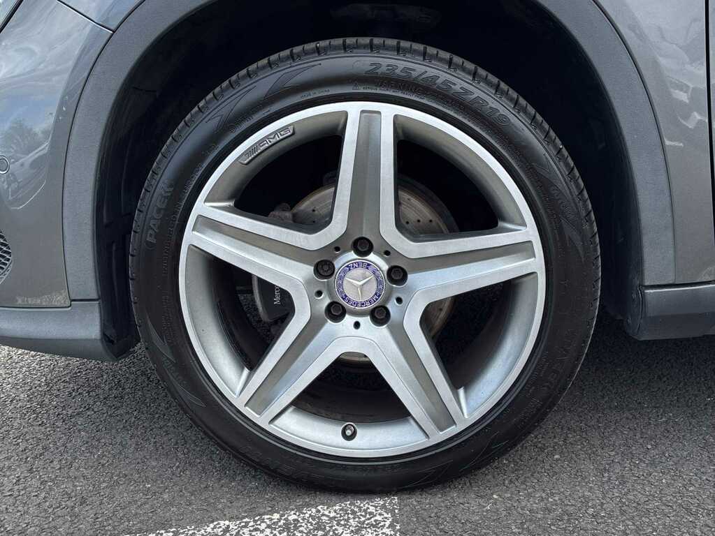 Mercedes-Benz GLA Class Gla 200D 4Matic Amg Line Premium Plus EJ17XSP Grey #6