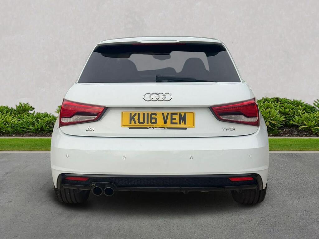 Audi A1 1.4 Tfsi Cod Black Edition Hatchback S KU16VEM White #4