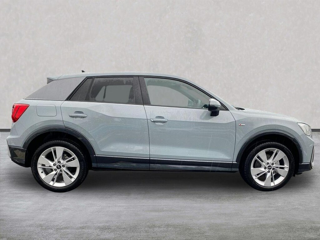 Audi Q2 30 Tfsi 116 S Line SC26FLV #3