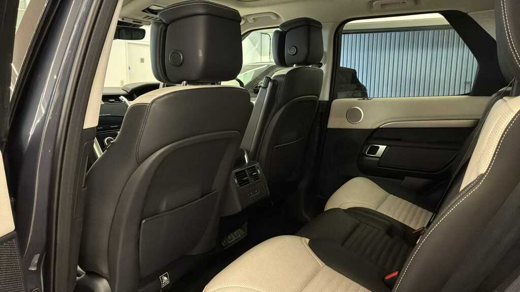 Land Rover Discovery 3.0 D350 Dynamic Hse  #4