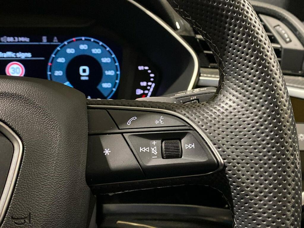 Audi Q3 Black Ed 20 Alloy NG73VCW Red #27