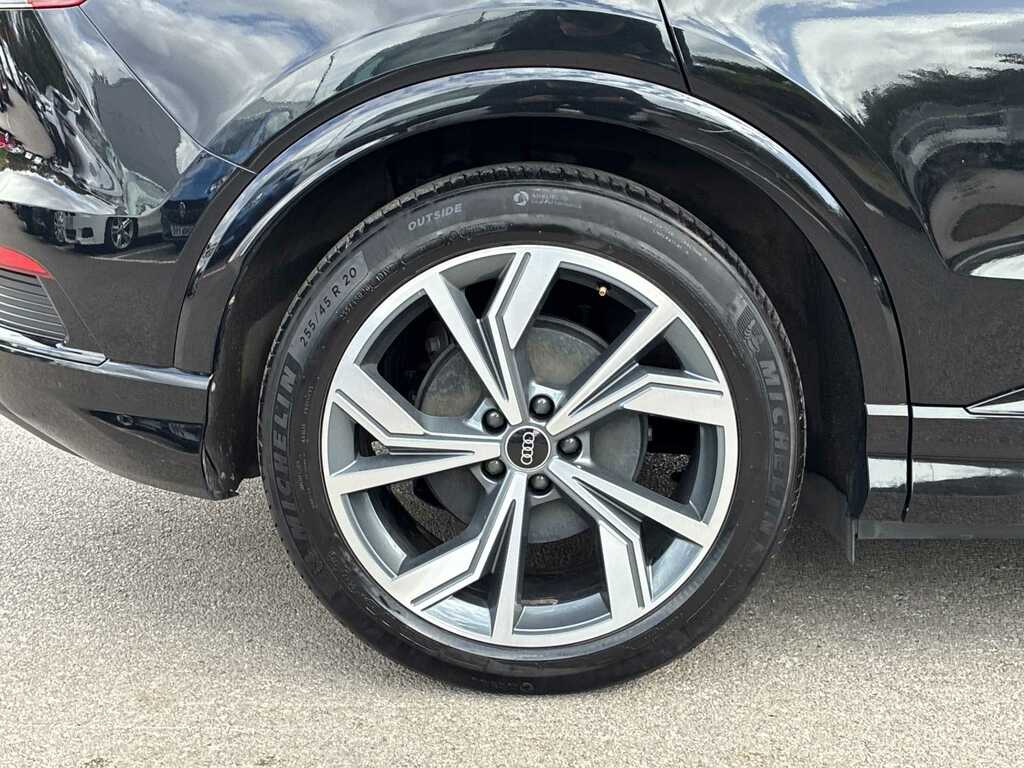 Audi Q4 E Tron 125Kw 35 55.52Kwh Edition 1  #6