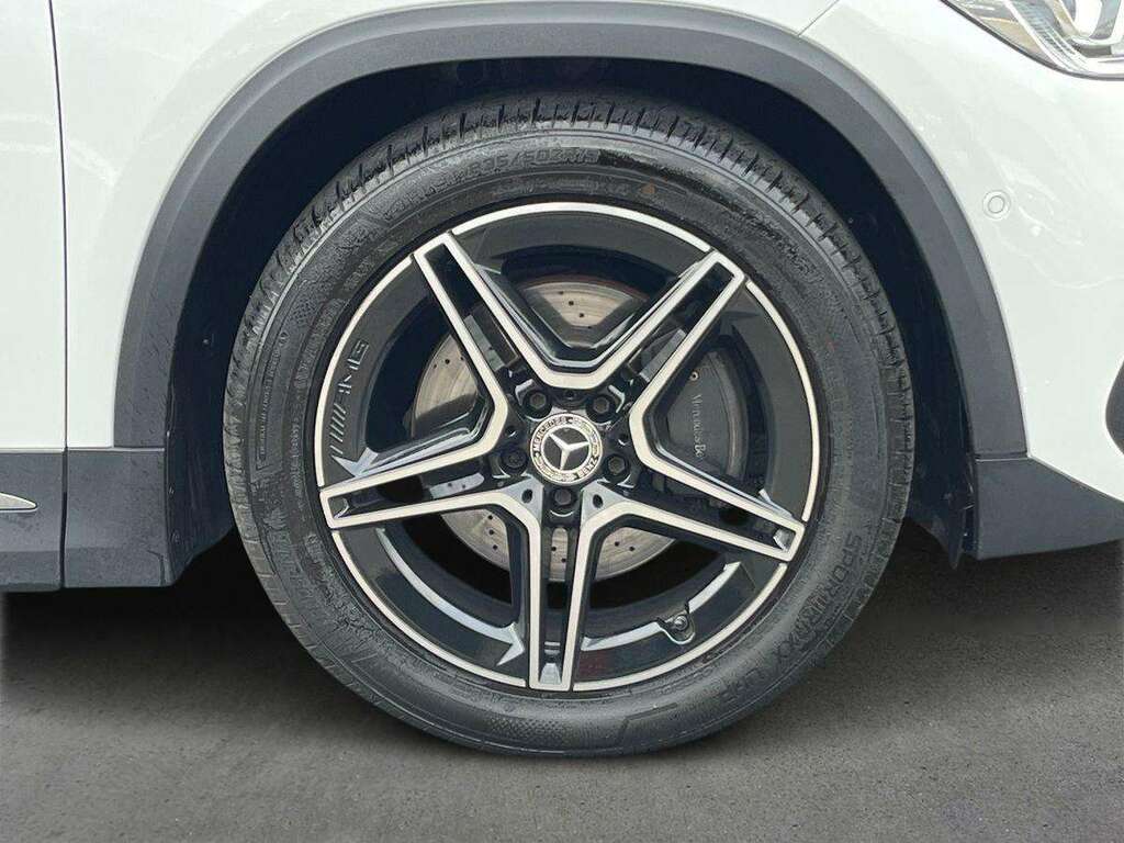 Mercedes-Benz GLA Class Gla 200 Amg Line Premium #6