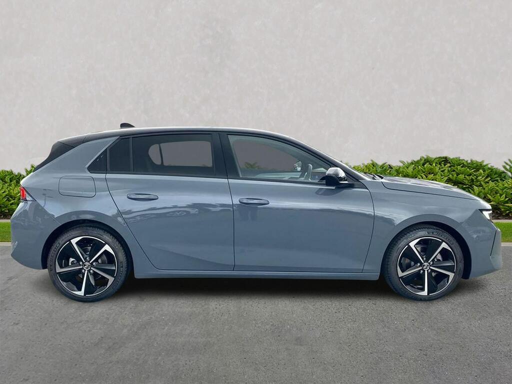 Vauxhall Astra Griffin Black #3