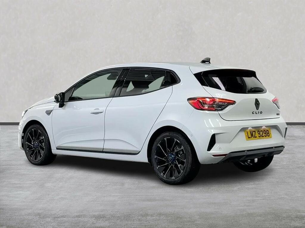 Renault Clio 1.6 E-tech Iconic Esprit Alpine Hatchback Petr #2