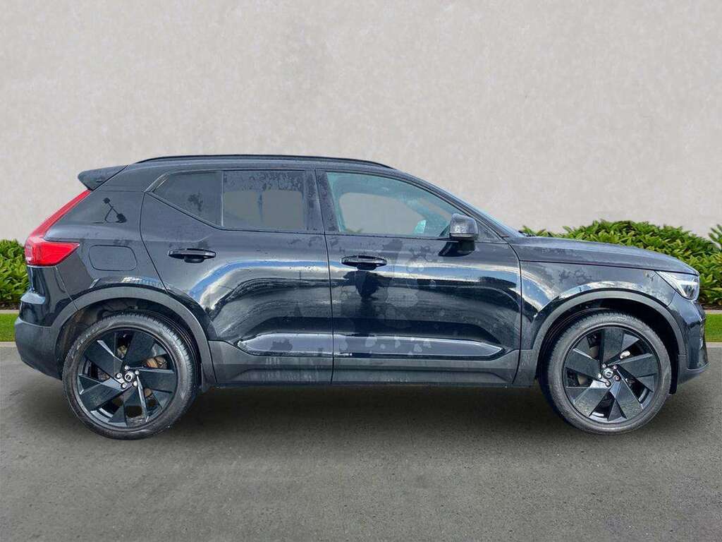 Volvo XC40 2.0 B4p Plus Black Edition  #3