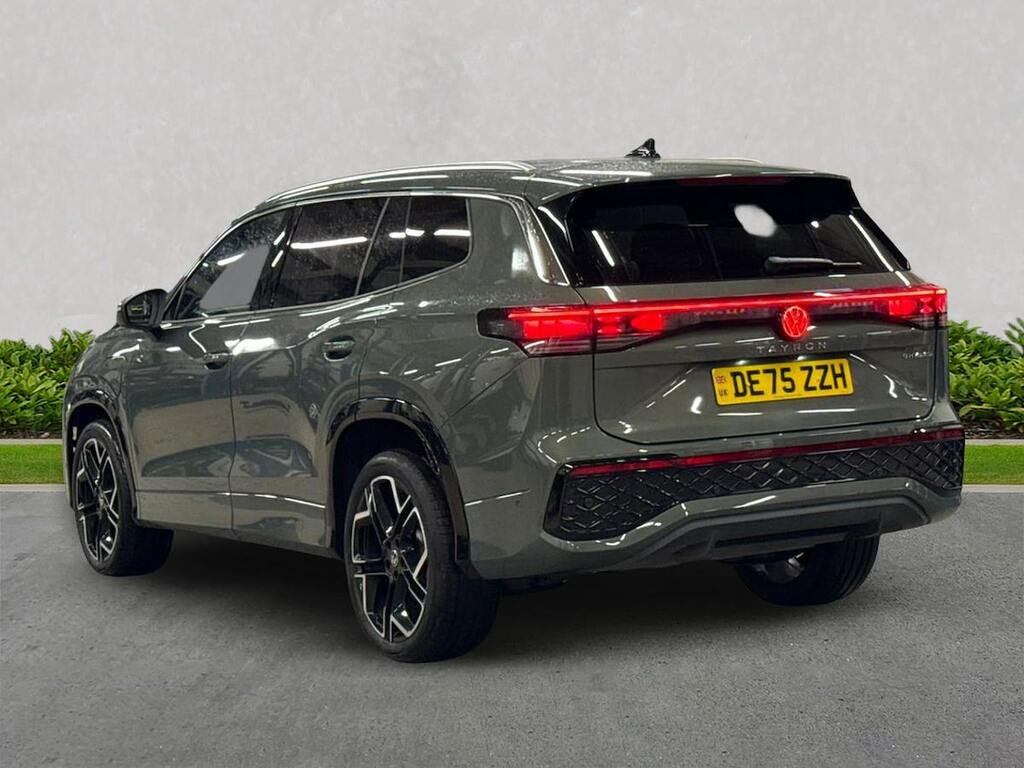 Volkswagen Tayron 1.5 Tsi Ehybrid 19.7Kwh R-line Suv Plug #2